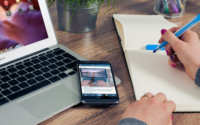 WAYS TO MONETIZE YOUR CONTENT AND FOLLOWING ON DIFFERENT SOCIAL MEDIA PLATFORM