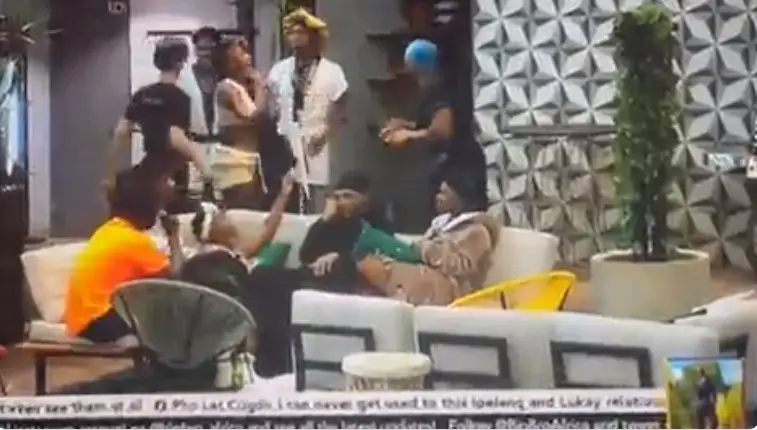#Big brother Titans: The f!g.h.t Between Miracle and Sandra last night Over Lekki and Being Rich (Video)